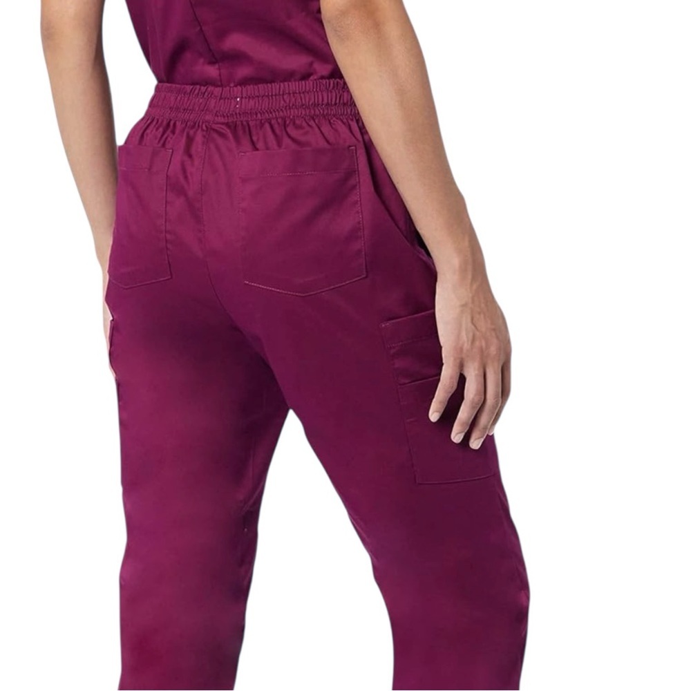 Women’s Scrub Pant Quick-Dry Cargo Pocket Pull-on Waist Stretch Plum Burgundy - Picture 3 of 4